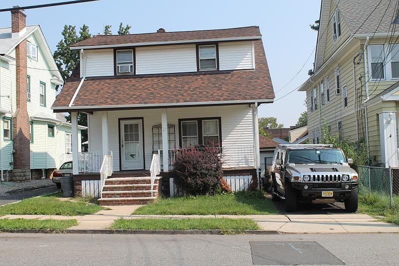 2nd image of 705-707 Bailey Ave