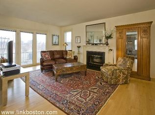 169-171 Walnut St #169-1, Dorchester, MA 02122