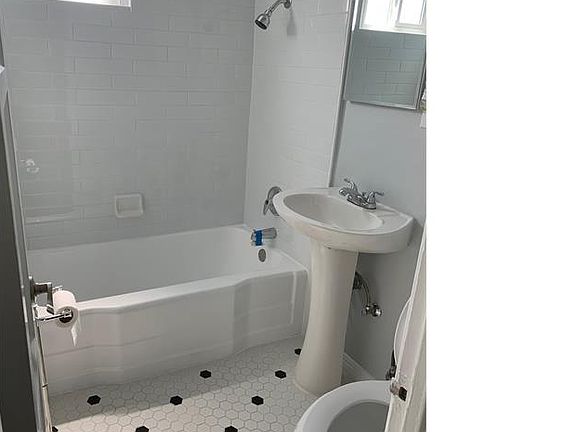 5th image of 1934 W 35th St #1936