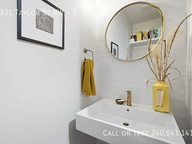 1331 Taylor St NW #3 — Photo 14