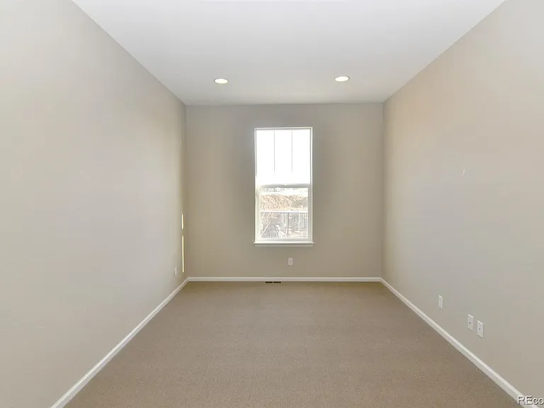 1913 S Cathay Way — Photo 3