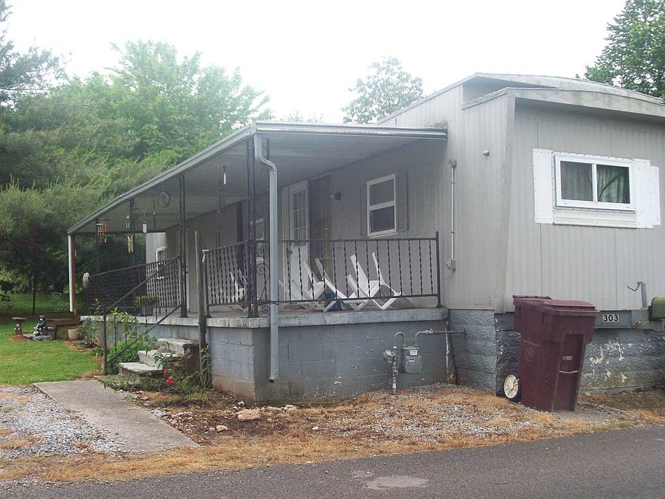 1st image of 303 Eagon St