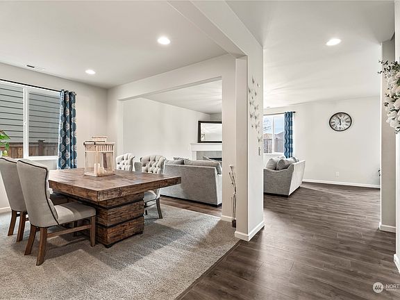 4th image of 14207 67th Avenue Ct E