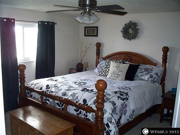 5th image of 3131 Scott Cir