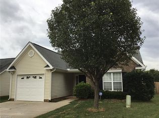 3946 Bluestem Dr, Greensboro, NC 27405