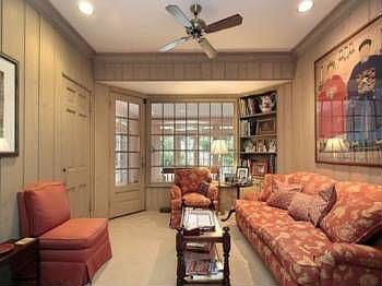 5th image of 514 Greenwood Ave