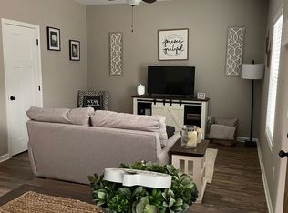 1558 S Spring St #6, Manchester, TN 37355