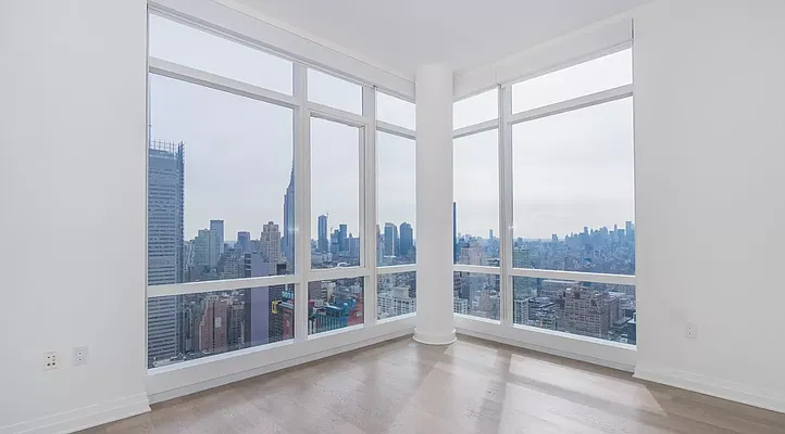 Rented by Square Realty Global Inc | media 3