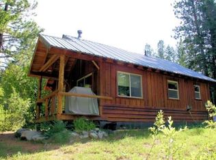 2 River Rd, Winthrop, WA 98862