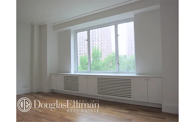 Rented by Douglas Elliman | media 18