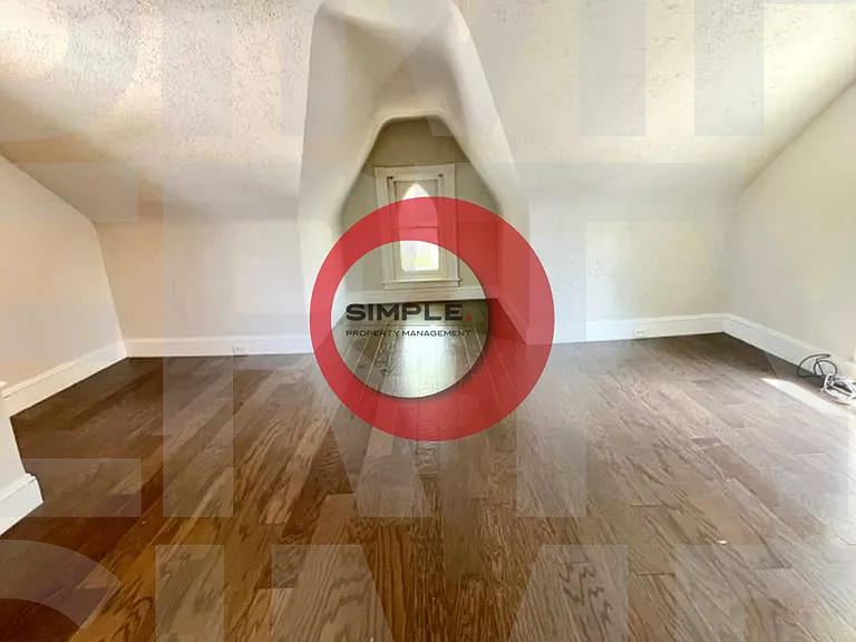 260 Walnut St — Photo 13