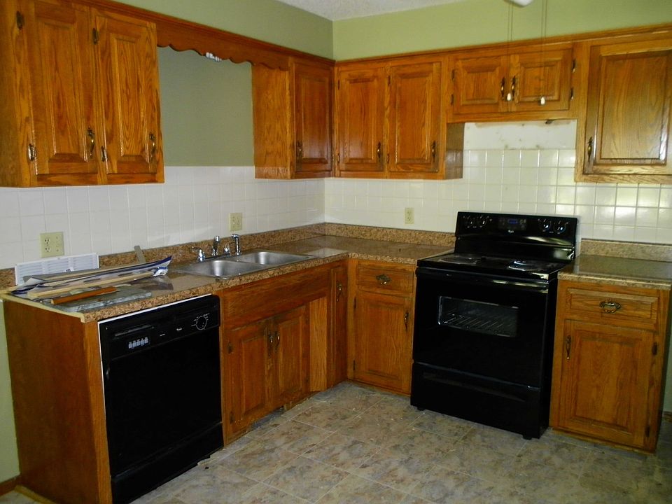 2nd image of 3432 S Jefferson Ave