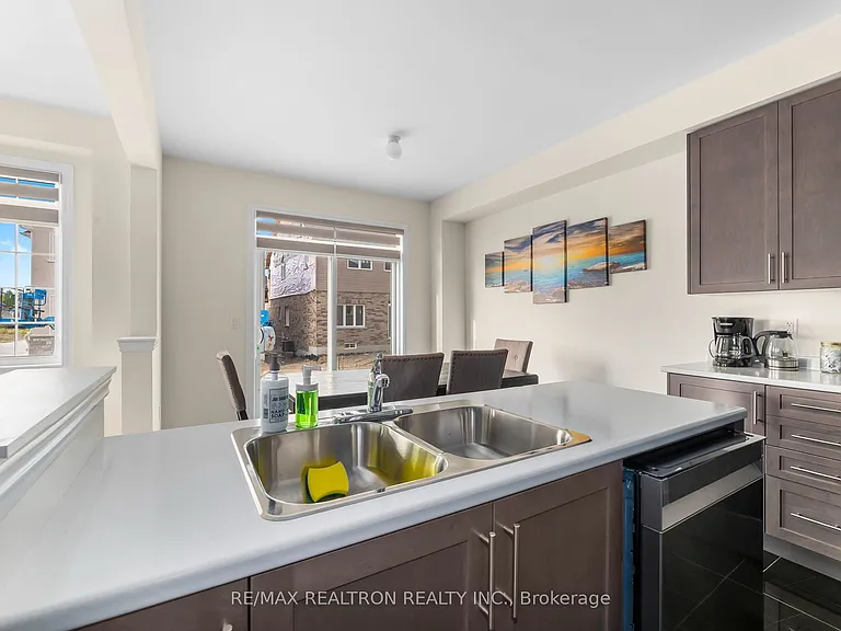 2 Heather Fullerton Ave — Photo 27