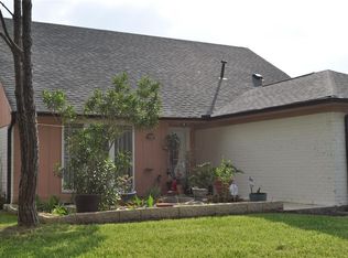 6718 Escondido Dr, Houston, TX 77083