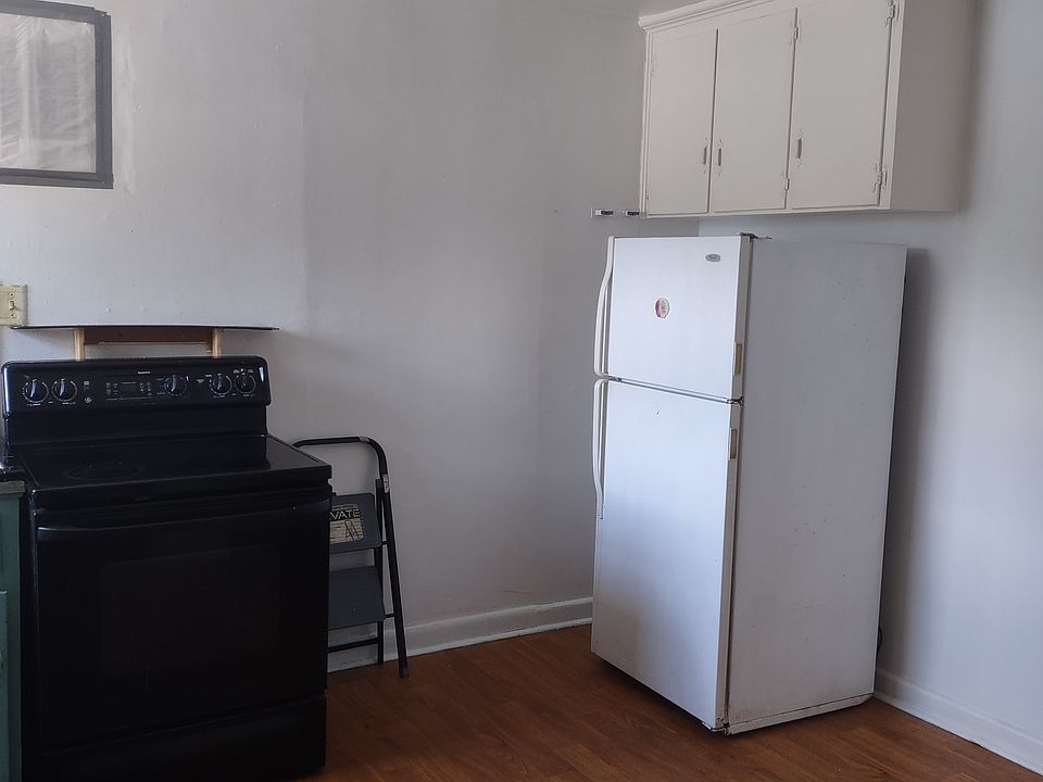 1st image of 112 Beechwood Ave #1