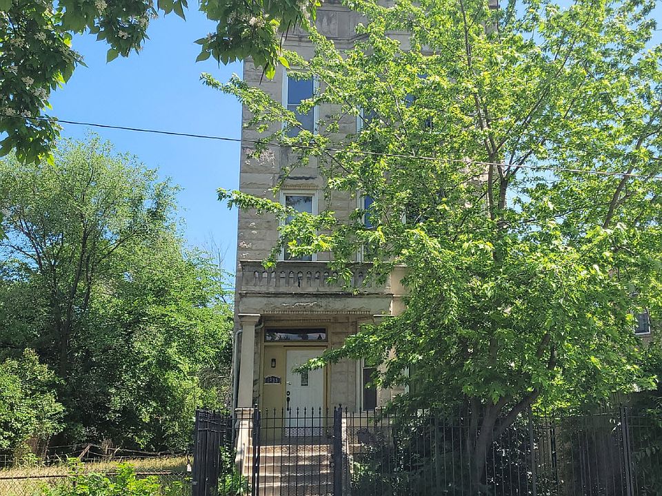 1st image of 1535 S Sawyer Ave
