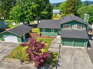 306 Pacific Ave S, Pacific, WA