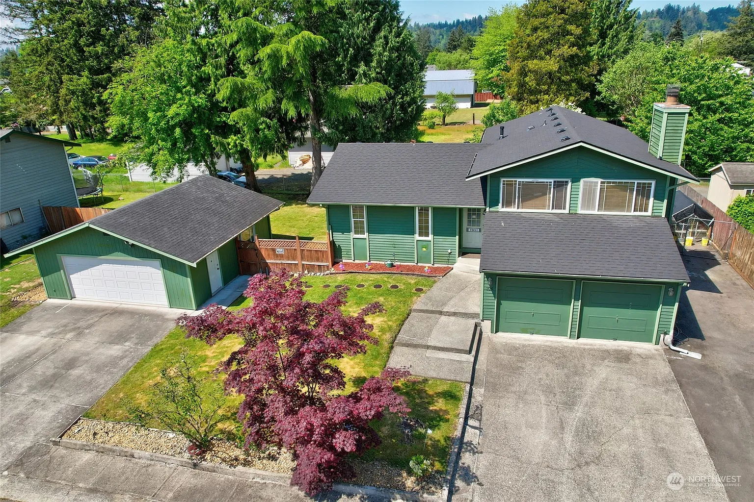 306 Pacific Avenue S photo 1