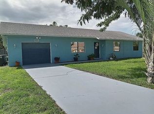 470 SE Cork Rd, Port Saint Lucie, FL 34984