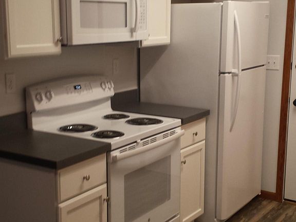 5th image of 2583 Peach Ln