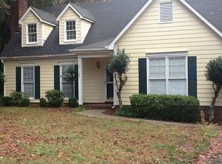 2612 Heathershire Ln, Matthews, NC 28105