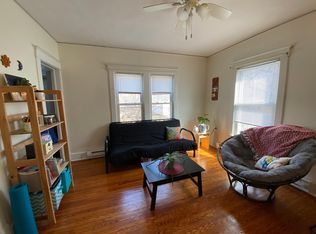 507 W Columbia Ave APT 2, Champaign, IL