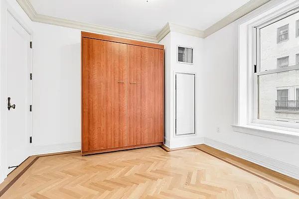 Rented by Douglas Elliman | media 3