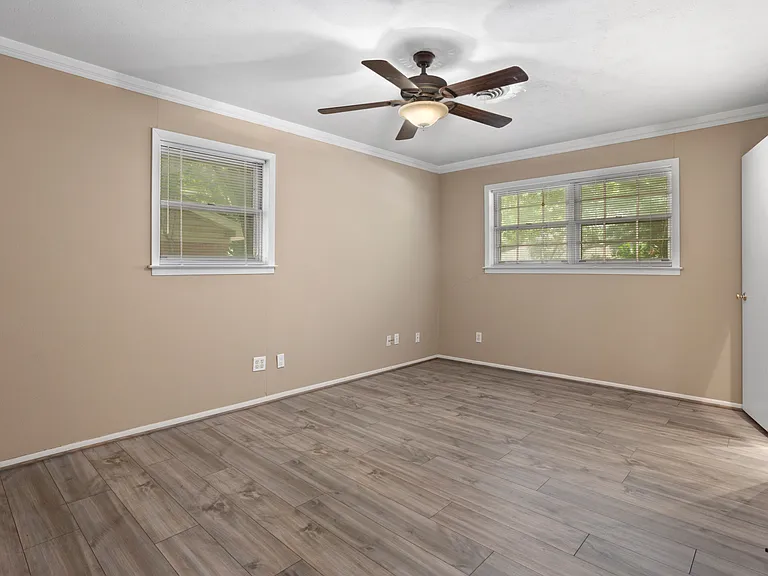 6948 Valhalla Rd — Photo 26