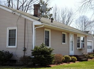 231 Howe St, Methuen, MA 01844