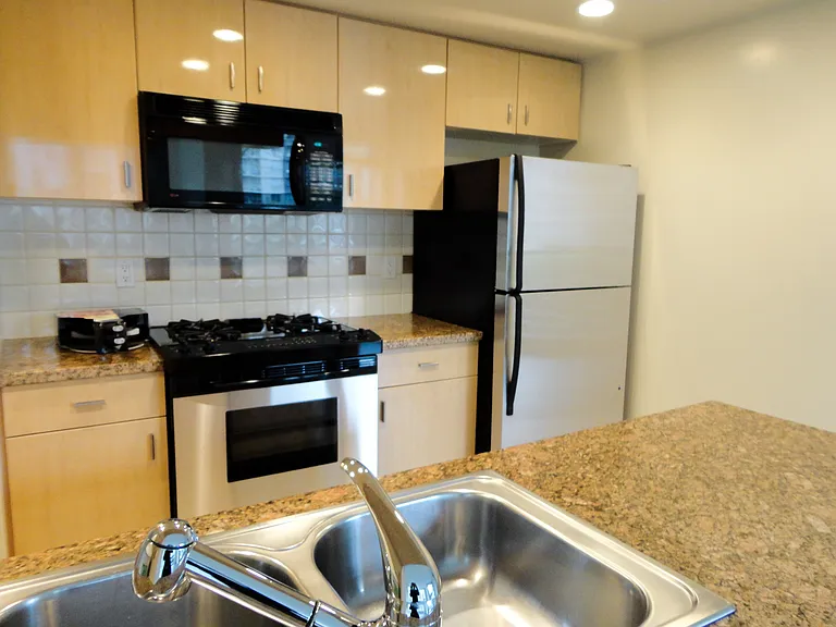 1067 Marinaside Cres #501 — Photo 2