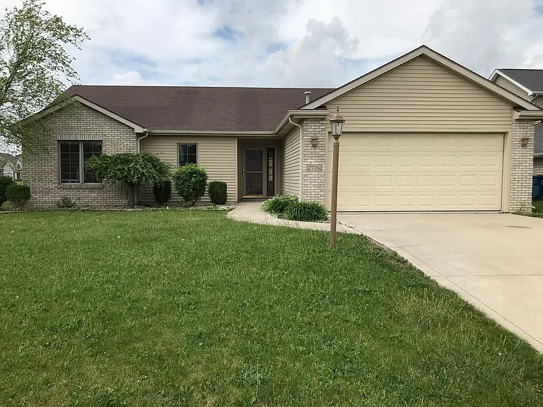 2726 Bearberry Ct — Photo 1