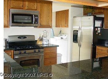 2nd image of 43916 Girdland Ct