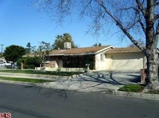 9642 Ruffner Ave, North Hills, CA 91343