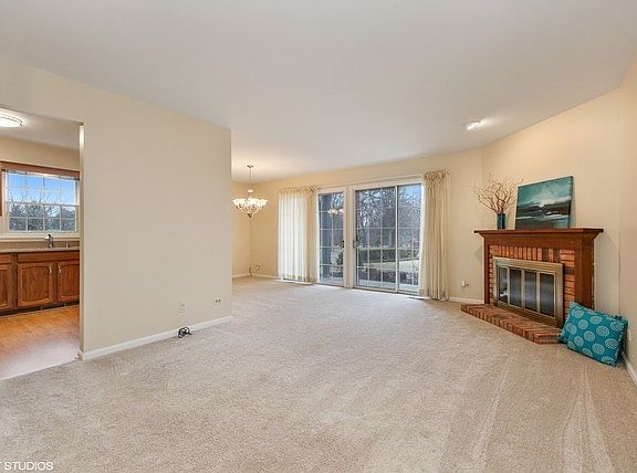 2nd image of 1823 Kilkenny Dr Unit B