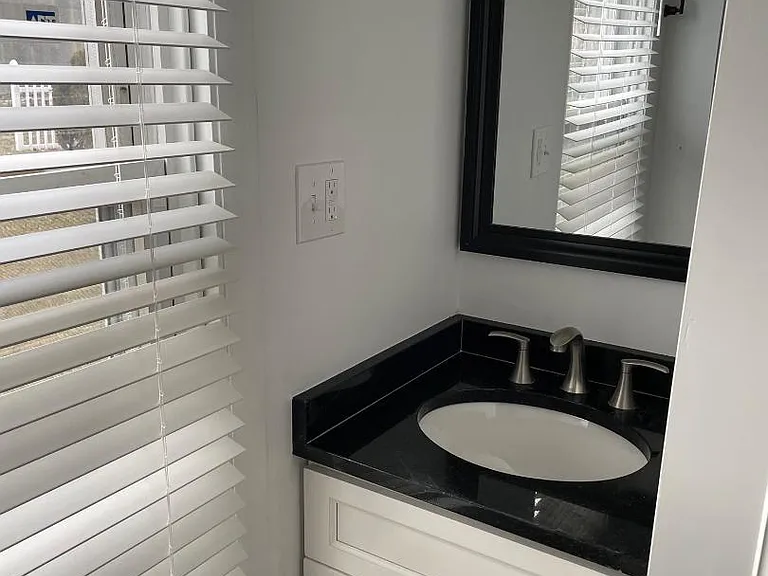 27 Summit St #2 — Photo 14