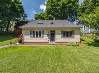 16 Maverick Rd, Worcester, MA 01604