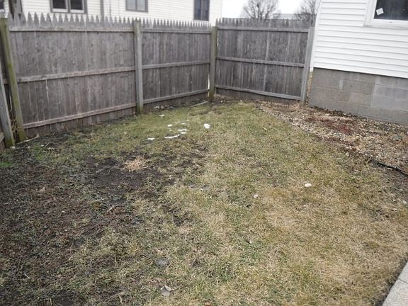 3rd image of 16329 State St
