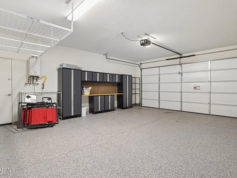 17863 W Hiddenview Dr — Photo 32