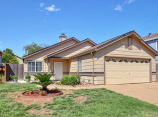 8409 Hillsbrook Dr, Antelope, CA 95843