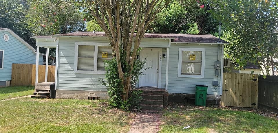 1st image of 503 Peggy St