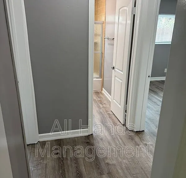 3025 E 5th St #1 — Photo 6