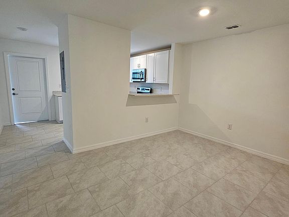 3rd image of 1946 Vista Landings Ct