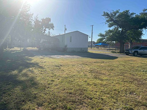 2nd image of 1701 1st St