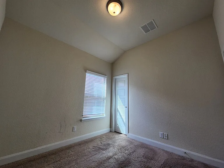 1201 Old FM 306 — Photo 21