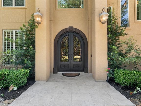 4th image of 648 Nautica Ln