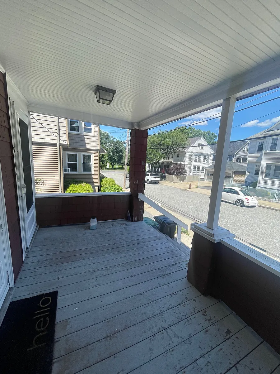 Building Photo - 17 Irvington Rd #2B