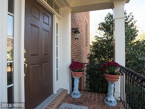 2nd image of 137 Herndon Mill Cir