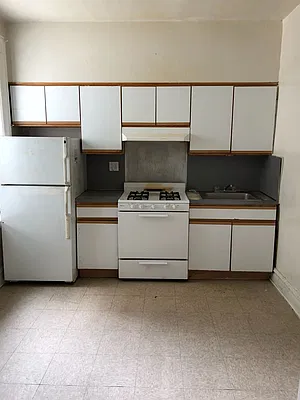 Rented by Smart NY Realty LLC | media 10