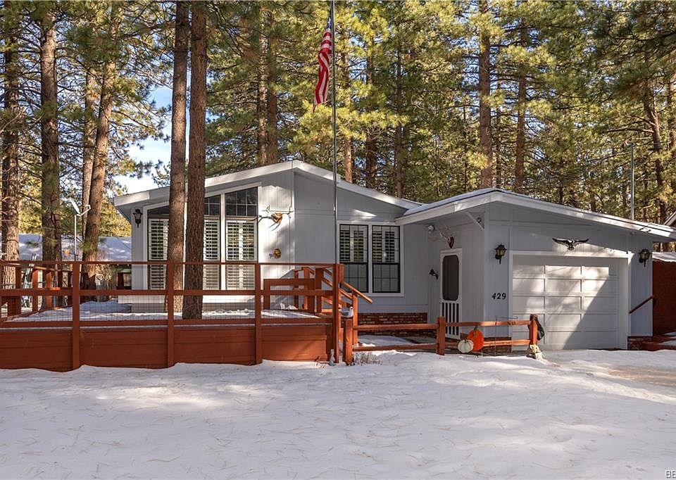 1st image of 429 Chickadee Dr
