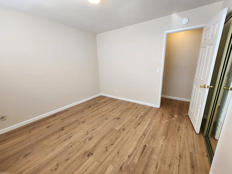 725 Pope Dr #C — Photo 15